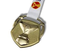 Кубок футбольный АПМ-2671